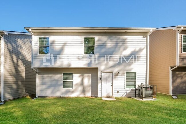 Building Photo - 103 Wellbrook Ct NE