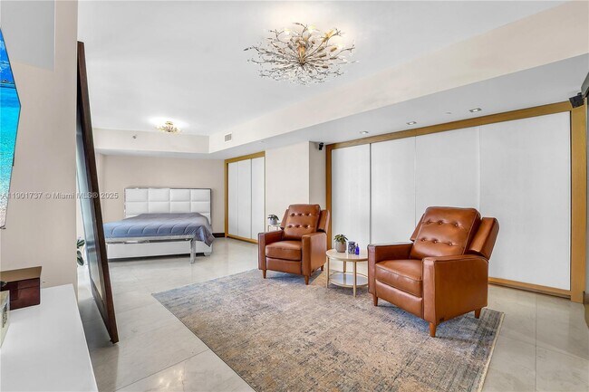 Building Photo - 465 Brickell Ave