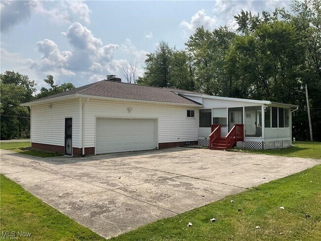 Building Photo - 3648 Avondale Rd