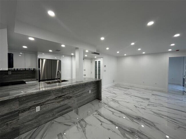 Building Photo - 11790 SW 18th St