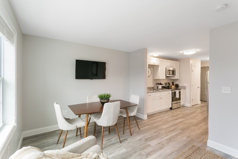 Building Photo - 1645 Black Rock Tpke