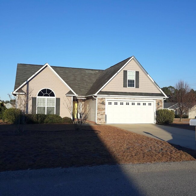 Primary Photo - Acorn Ridge Home (RC)