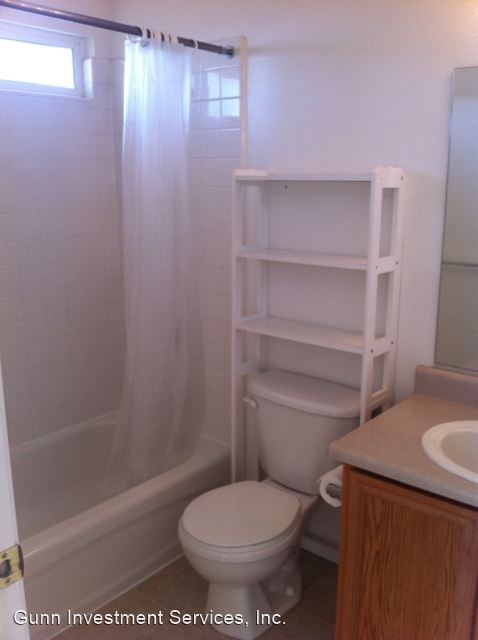 Building Photo - 3 br, 2 bath House - 1422 Rosy Finch Drive