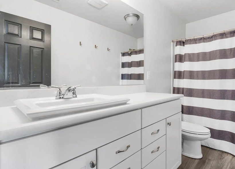 Building Photo - 743 W 1150 S