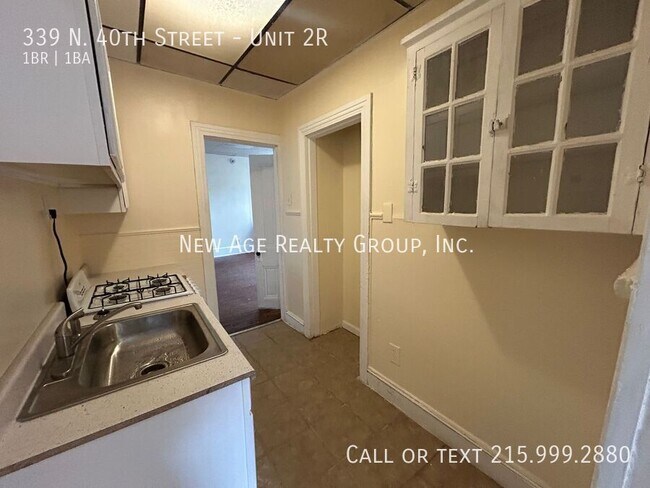 Building Photo - 339 N 40th St