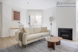 Building Photo - 8600 Burton Way