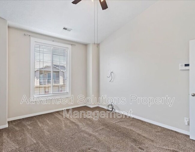 Building Photo - 239 Birmingham Ln