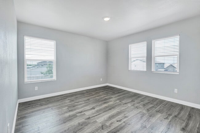 Building Photo - 9806 Fire Island Dr