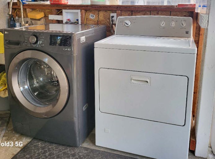 Building Photo - 3852 Alder Pl