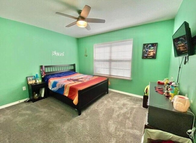 Building Photo - 708 Corbin Cir SW