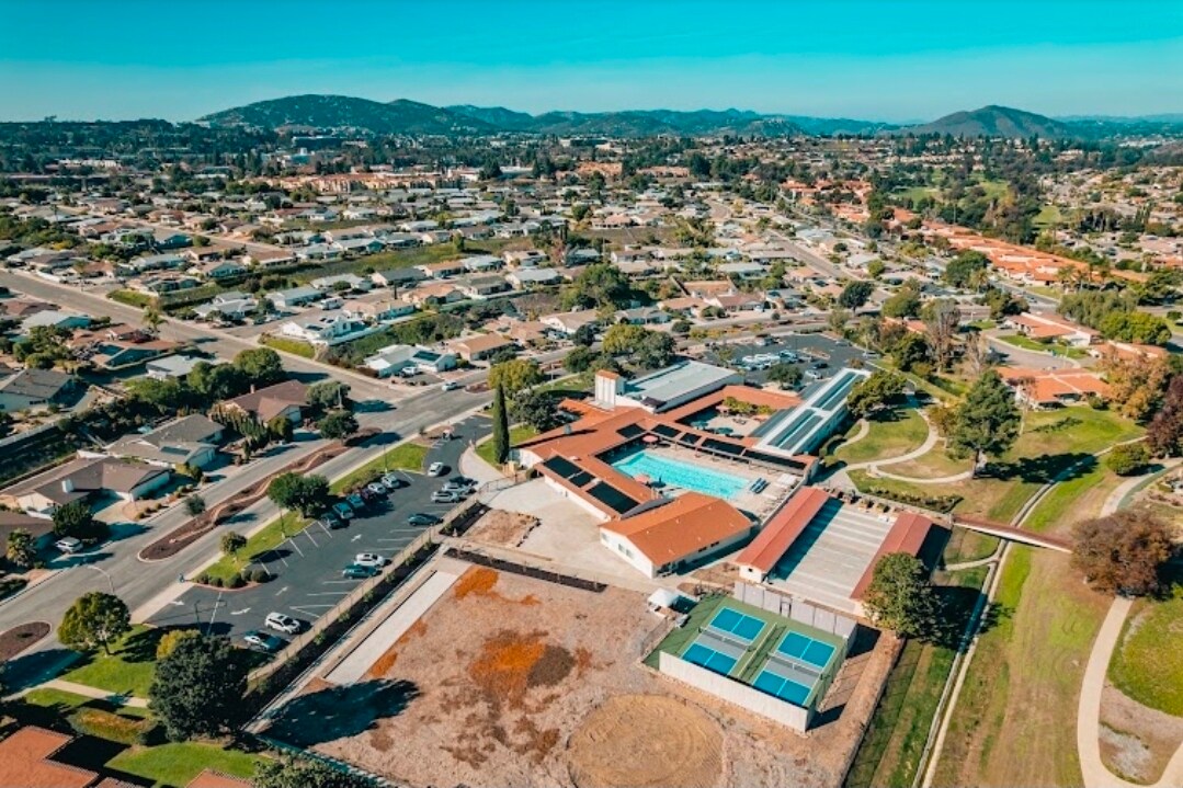 Building Photo - 16625 Roca Dr