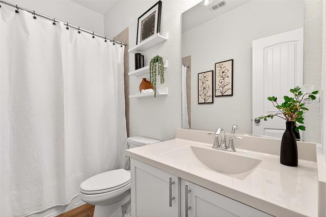 Building Photo - 1356 Francesca Dr