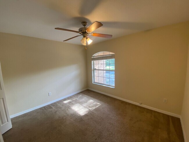 Building Photo - 3525 SW 157th Loop