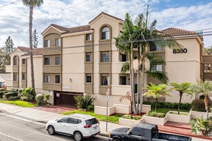 Building Photo - 2 Bed, 2 Bath Apartment in Paramount