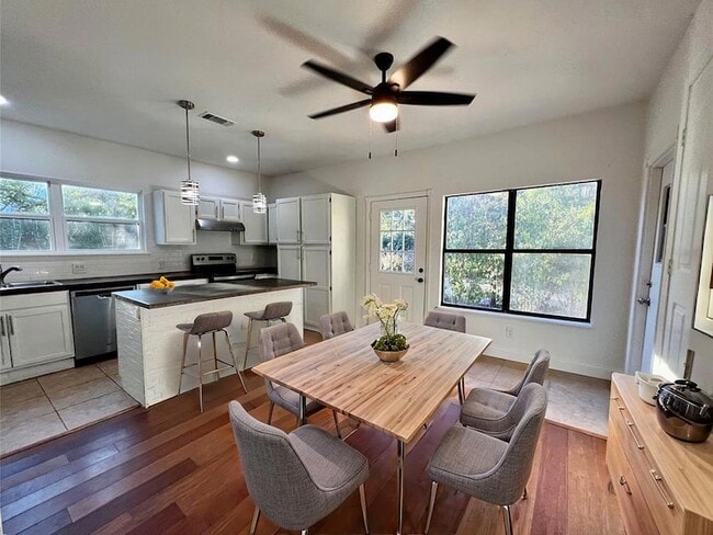 Building Photo - 15106 Mettle Dr