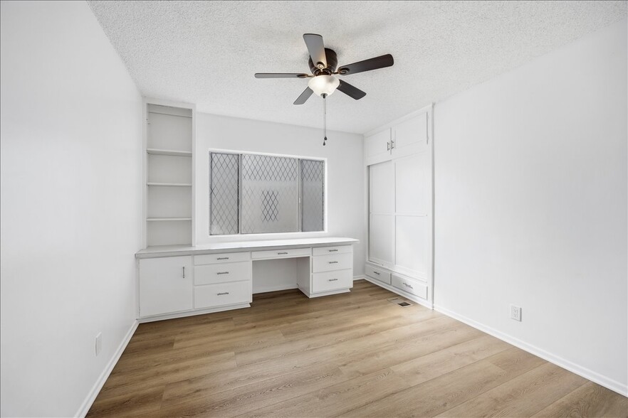 Building Photo - 819 N Maria Ave