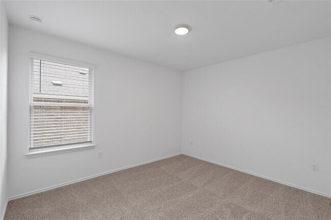 Building Photo - 18609 Cremello Dr