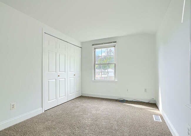 Building Photo - Updated End-of-Group Townhome with Finished Lower Level, Fenced Yard & Community Pool