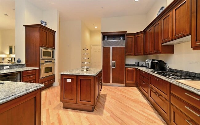 Building Photo - 1080 Seagrove Ln