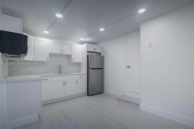 Building Photo - 595 NW 139th Terrace