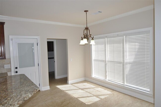 Building Photo - 172 Sunnybrook Dr