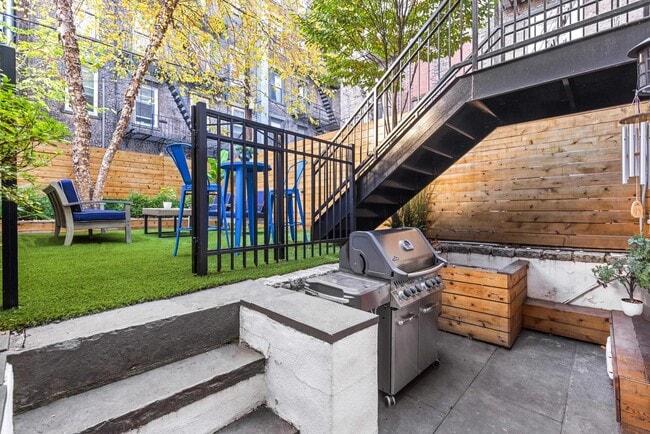 Building Photo - 1111 Bloomfield St