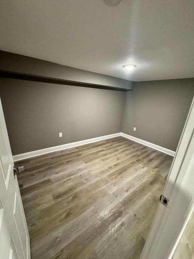 Building Photo - 3 Bedroom 2.5 Bathroom Townhouse