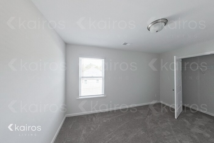 Building Photo - 27 Duluth Dr