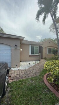 Building Photo - 11727 NW 12th St