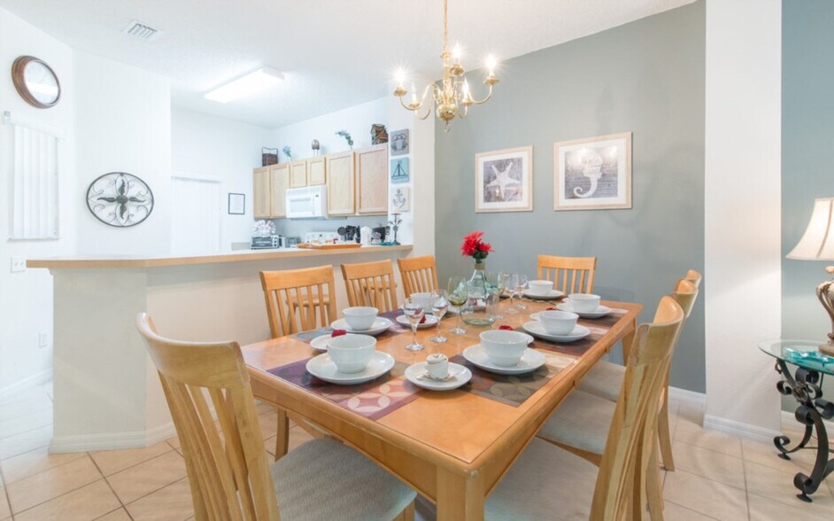 Building Photo - 8407 Crystal Cove Loop