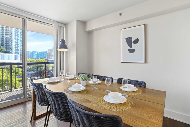 Building Photo - 801 15th St S