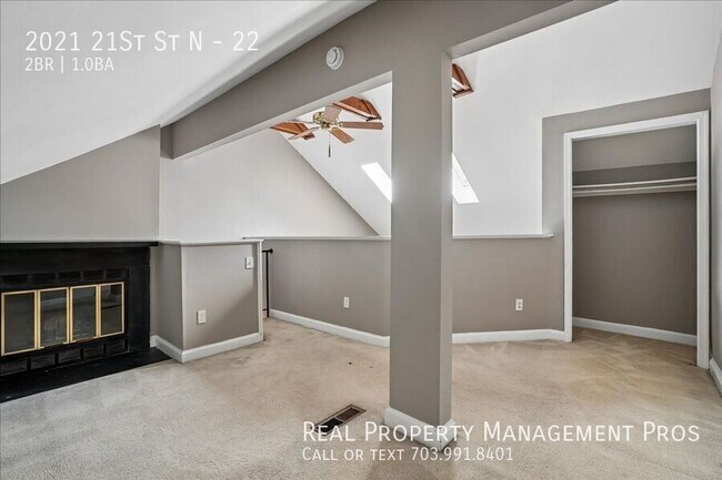 Building Photo - 2021 21st St N