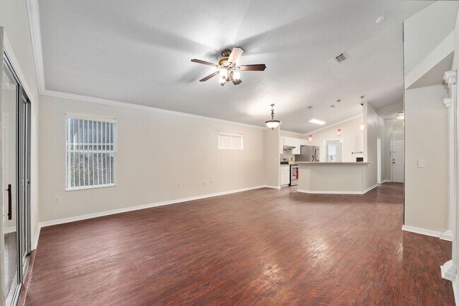 Building Photo - 2114 NW 52nd Pl