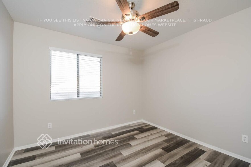 Building Photo - 10904 W Minnezona Ave