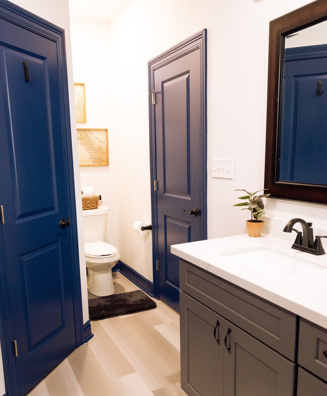 Building Photo - 431 Leboeuf St