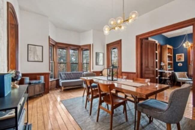 Building Photo - 704 24th Ave