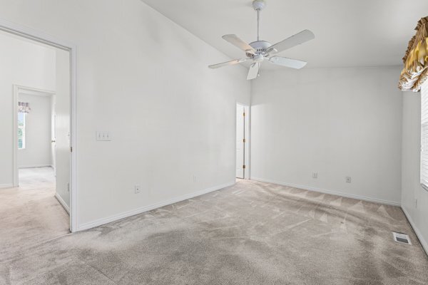 Building Photo - 1199 Dunrobin Ct S
