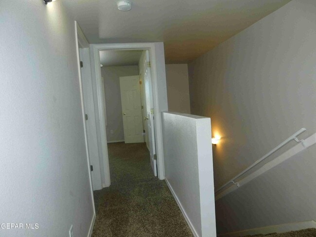 Building Photo - 10051 Railroad Dr