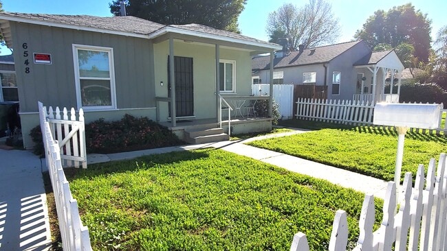 Building Photo - 6548 Aldea Ave