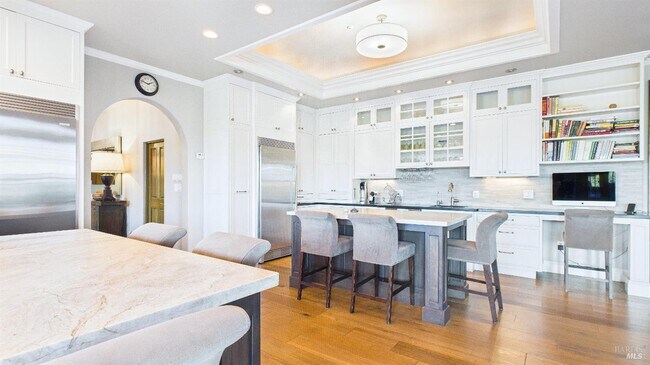 Building Photo - 3225 W Dry Creek Rd