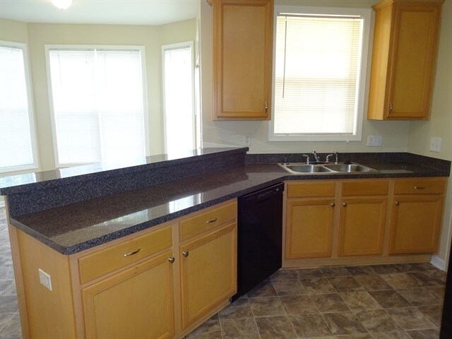 Building Photo - 3222 Thornecreek Dr