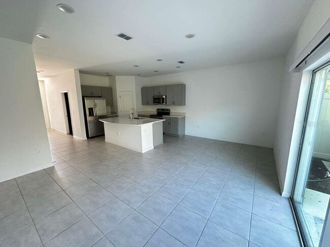 Building Photo - 3631 Mayfair St