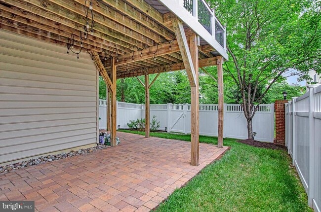 Building Photo - 4512 Grazing Way