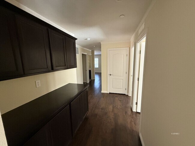 Building Photo - 54325 Pine Crest Ave