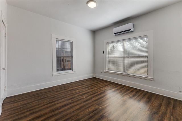 Building Photo - 6012 Richmond Ave