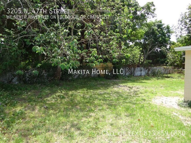 Building Photo - 3205 N 47th St