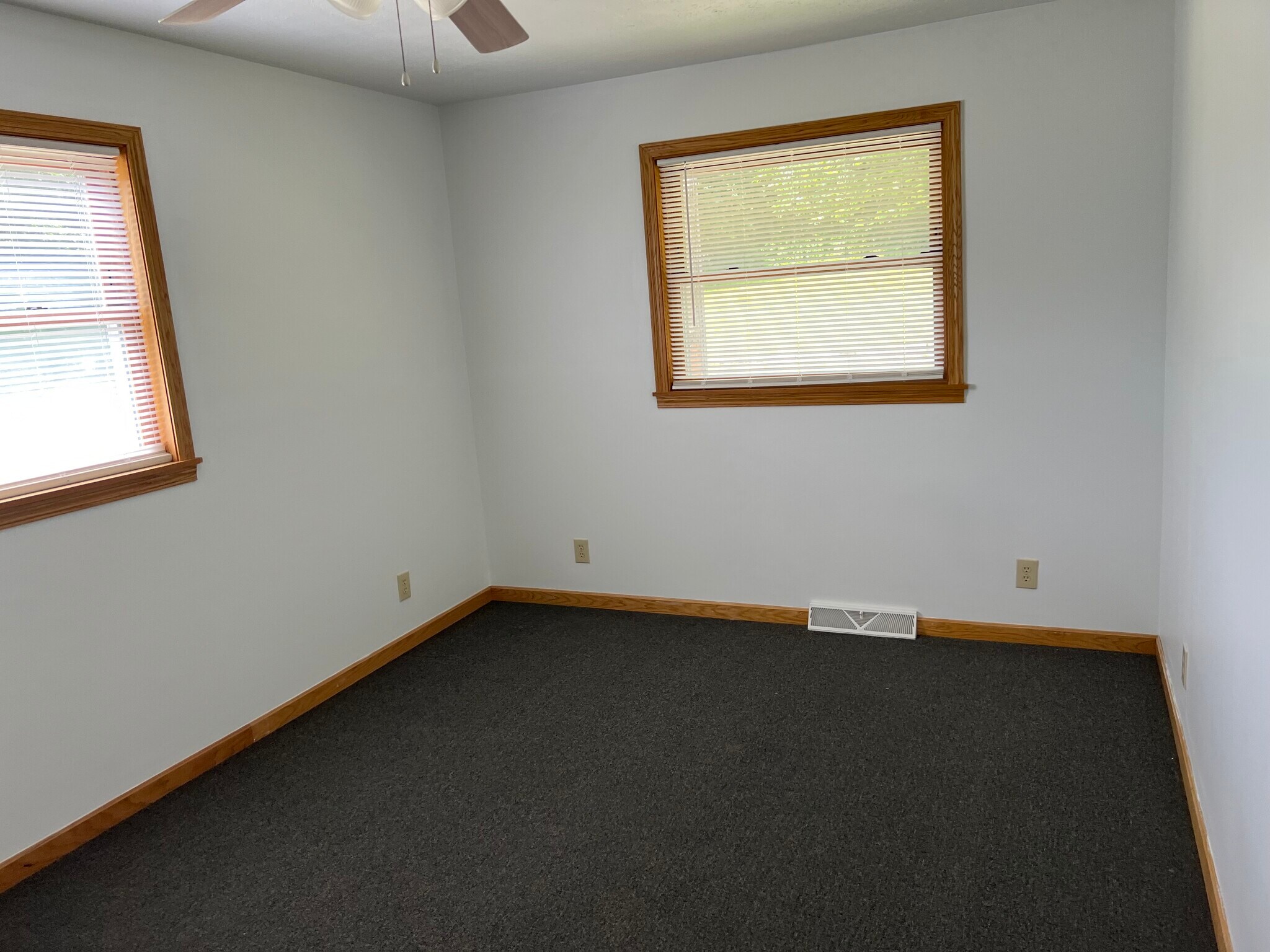 Building Photo - 43152 OH-39