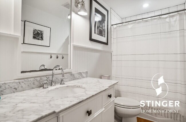 Building Photo - 174 Spanish Point Dr