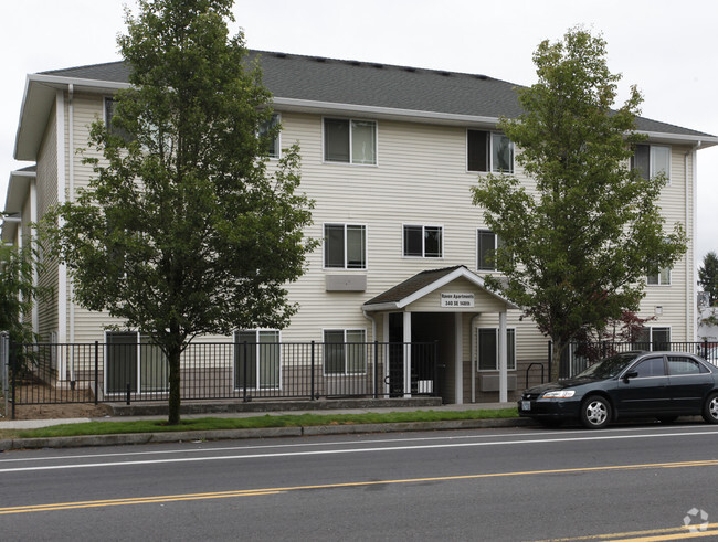 Building Photo - Raven Apartments