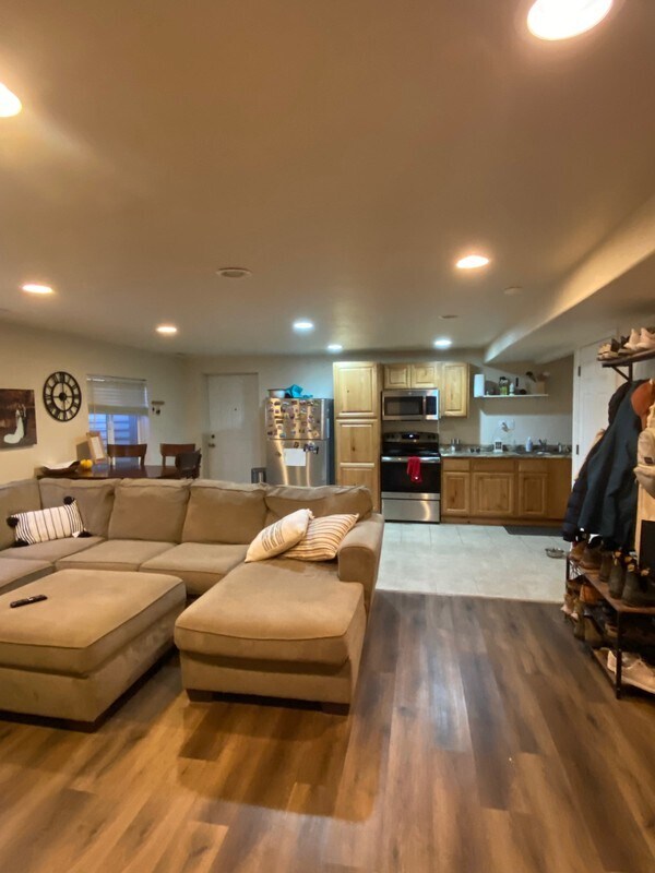 Building Photo - 4609 Goshute Dr